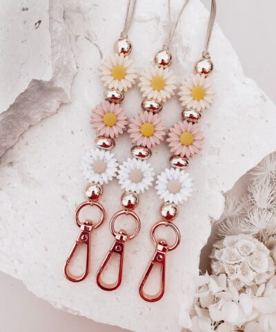 Luxe Lazy Daisy Lanyard