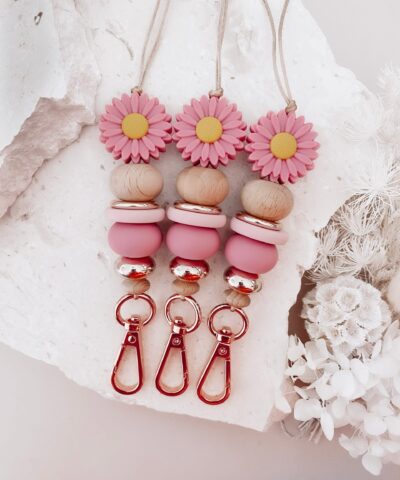 Lazy Daisy Lanyard | Petal Pink