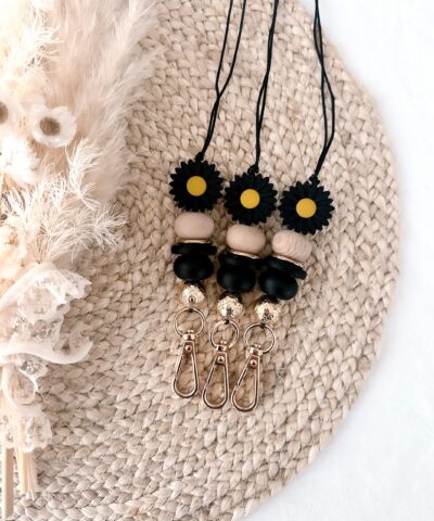 Lazy Daisy Lanyard | Black