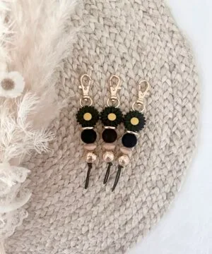 Little Daisies | Black
