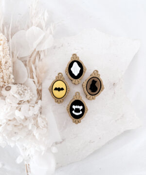 Fidget Clickers | Haunted Antique Frames